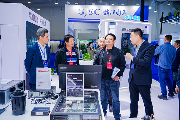 1761889390139584.jpg VIP00072.jpg